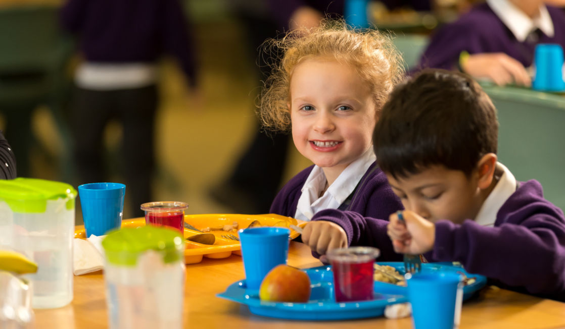 wycliffe kids eating lunch