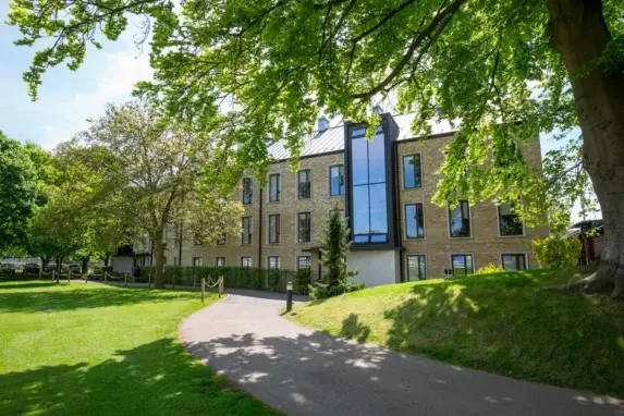 Ivy Grove Exterior
