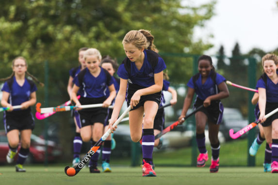 wycliffe girls playing hockey