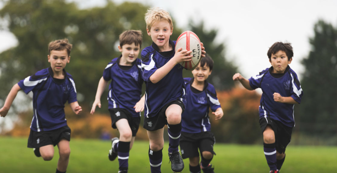 wycliffe kids playing rugby