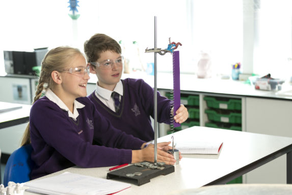 wycliffe students in the science lab