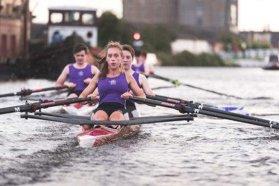 wycliffe college female rowing team