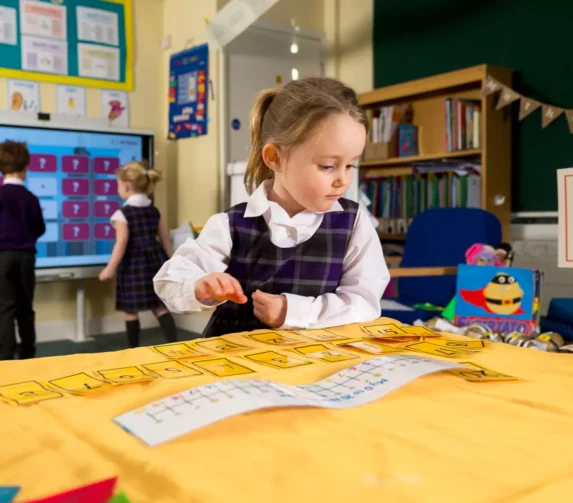 wycliffe-child-in-a-structured-learning-environment-one-of-the-benefits-of-nursery-at-wycliffe